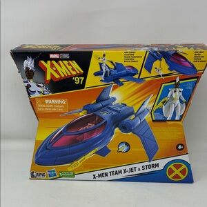 Marvel X-Men Storm Action Figure with X-Jet Playset
